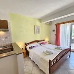 Fuer 2 Personen By Interhome *