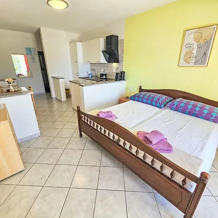 Fuer 2 Personen By Interhome Apartman *